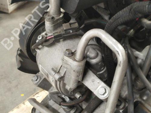 Used AC compressor AC compressor RENAULT TWINGO III (BCM_, BCA_) 1.0 SCe 70 (BCMB) (69 hp) 25679100 25679100