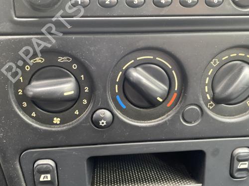 Used Climate control Climate control CITROËN XSARA Break (N2) 1.9 D (70 hp) 25682622 25682622
