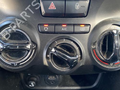 Used Climate control PEUGEOT 208 I (CA_, CC_) 1.2 VTI 82 (82 hp) 25898067