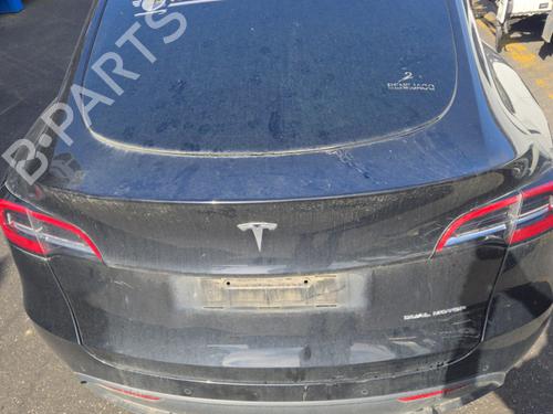 Used Right taillight Right taillight TESLA MODEL Y (5YJY) EV All-wheel Drive (450 hp) 25684882 25684882