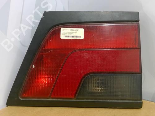 Used Right tailgate light PEUGEOT 806 (221) 2.0 Turbo (147 hp) 25699580