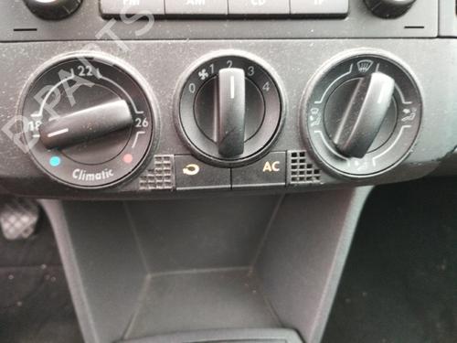 Interruttore luci Interruttore luci VW POLO IV (9N_, 9A_) 1.4 16V (80 hp) 35926854 35926854