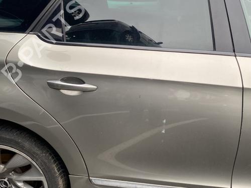 Right rear door CITROËN DS5 2.0 HDi 200 Hybrid4 All-wheel Drive | BP26148021C5