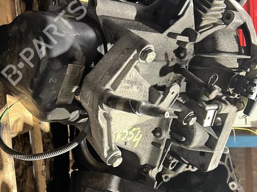 Used Gearbox Gearbox RENAULT CLIO II (BB_, CB_) 1.5 dCi (B/CB07) (65 hp) 25679466 25679466