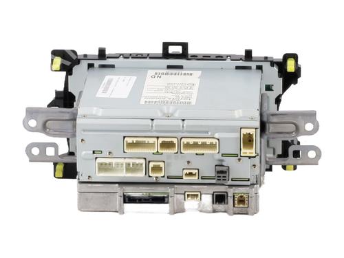 Used Radio Radio TOYOTA YARIS (_P13_) 1.5 Hybrid (NHP130_, NHP130) (101 hp) 25673788 25673788