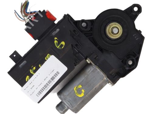 Left front window motor PEUGEOT 307 Break (3E) 2.0 HDI 110 | BP25694747E21 