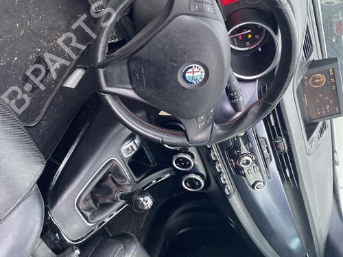 Left front window switch ALFA ROMEO GIULIETTA (940_) 2.0 JTDM (940.FXL1A) | BP28128337I27 - Image 4