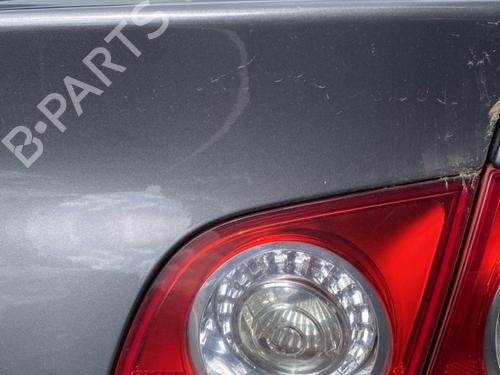 Højre baglygte bagklap VW PASSAT B6 (3C2) 2.0 TDI (140 hp) 26178888
