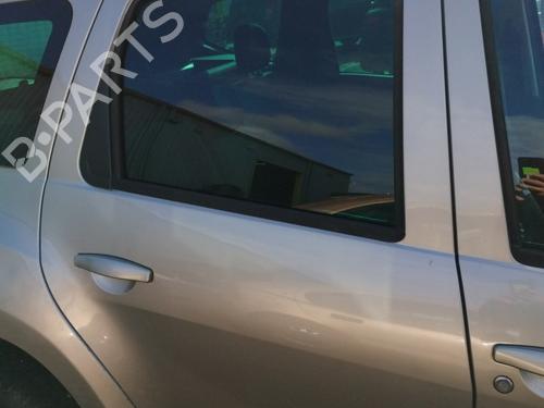 Dør højre bagtil Dør højre bagtil DACIA DUSTER (HS_) 1.6 16V (105 hp) 34473418 34473418
