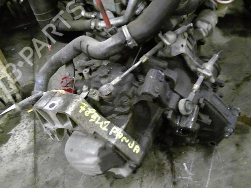 Used Gearbox Gearbox FIAT PANDA (169_) 1.3 D Multijet (169.AXC1A) (70 hp) 25689113 25689113