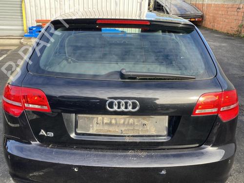Used Right taillight AUDI A3 Sportback (8PA) 1.6 TDI (105 hp) 30792705