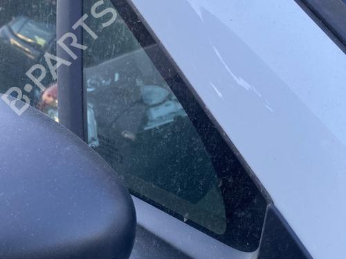 front-right-quarter-glass-renault-zoe-bfm_-2012-27253784 main image