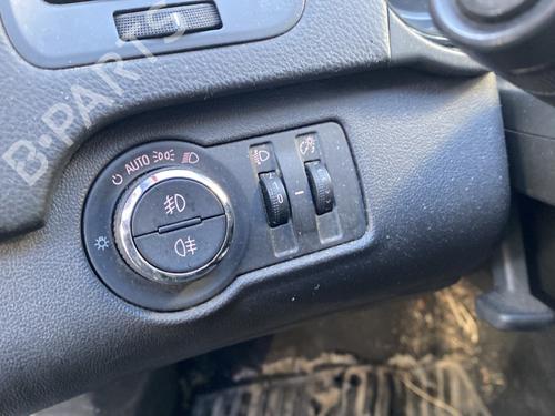 Forlygtekontakt OPEL INSIGNIA A (G09) 2.0 CDTI (68) (131 hp) 32030545