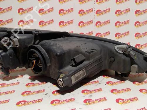Faro izquierdo PEUGEOT 206 Hatchback (2A/C) 1.6 i (89 hp) 25678805