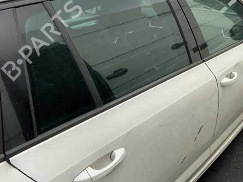 Used Right rear door Right rear door 39513403 39513403