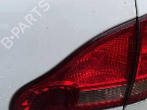 Used Right tailgate light Right tailgate light TOYOTA AVENSIS VERSO (_M2_) 2.0 D (CLM20_, CLM20R) (116 hp) 29529312 29529312