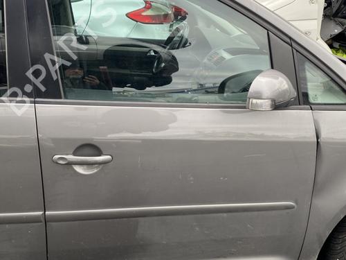 Used Right front door VW TOURAN (1T1, 1T2) 1.9 TDI (105 hp) 30732636