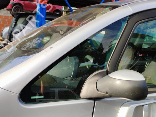 Left mirror PEUGEOT 1007 (KM_) 1.4 HDi | BP25692571C26