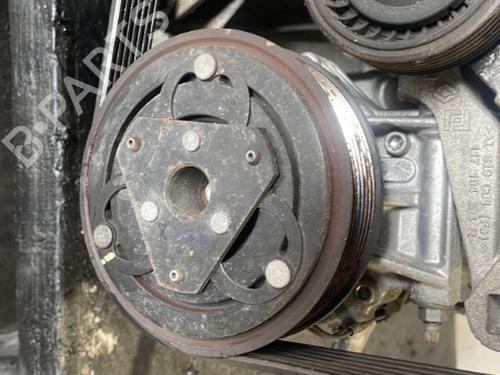 Used AC compressor AC compressor DACIA DOKKER MPV (KE_) 1.2 TCe (KEM0, KEAY) (115 hp) 27611272 27611272
