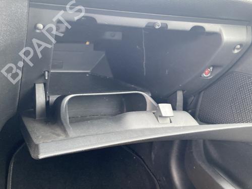 Handskerum Handskerum PEUGEOT 2008 I (CU_) 1.6 HDi (92 hp) 33739051 33739051