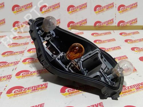 Used Lamp holder RENAULT TWINGO III (BCM_, BCA_) 1.0 SCe 70 (BCMB) (69 hp) 25674790