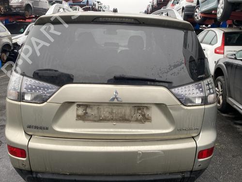 Used Tailgate MITSUBISHI OUTLANDER II (CW_W) 2.0 DI-D (CW8W) (140 hp) 25677595