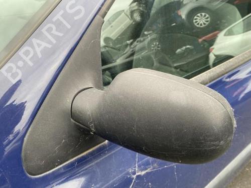 Used Left mirror RENAULT CLIO II (BB_, CB_) 1.2 (BB0A, BB0F, BB10, BB1K, BB28, BB2D, BB2H, CB0A,... (58 hp) 25681436