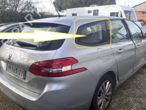 Panel rude bagtil højre PEUGEOT 308 SW II (LC_, LJ_, LR_, LX_, L4_) 1.6 BlueHDi 120 (120 hp) 32067993