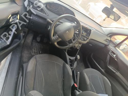 Airbag passager Airbag passager PEUGEOT 208 I (CA_, CC_) 1.2 VTI 82 (82 hp) 33656060 33656060