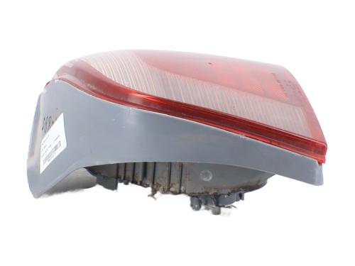 Piloto trasero derecho Piloto trasero derecho TOYOTA YARIS (_P1_) 1.3 (NCP10, SCP12_) (86 hp) 35959055 35959055