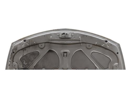 hood-renault-clio-iii-br01-cr01-2005-2006-2007-2008-2009-2010-2011-2012-2013-2014-39086546 main image