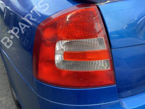 Used Left taillight SKODA OCTAVIA II (1Z3) 2.0 TDI RS (170 hp) 25682258