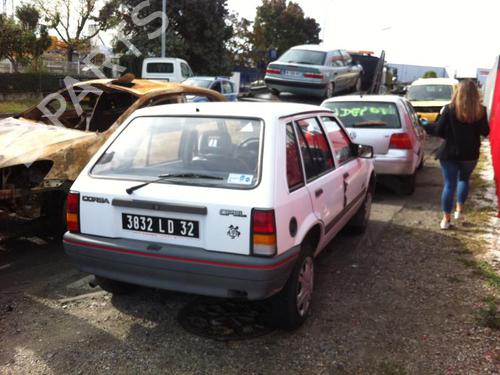 Used Parts OPEL CORSA A Hatchback (S83)  1.0 (F08, M08, F68, M68)  2537895