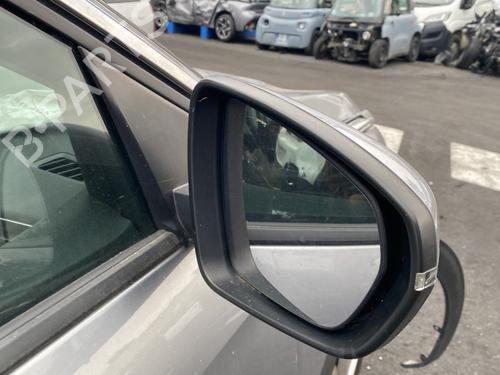 Right mirror PEUGEOT 3008 II SUV (MC_, MR_, MJ_, M4_) 1.5 BlueHDi 130 1618046880