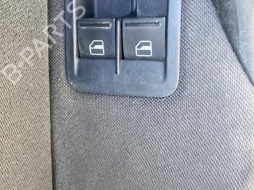 Used Left front window switch VW POLO V (6R1, 6C1) 1.6 TDI (90 hp) 32493779