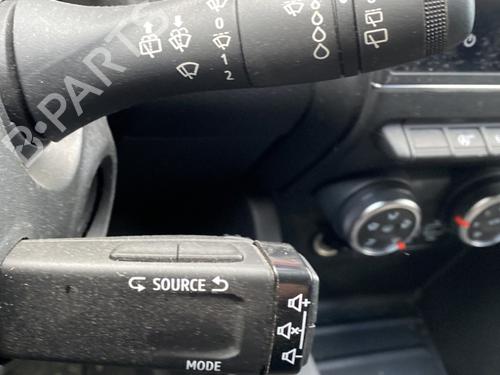 Used Steering column stalk RENAULT CLIO V (B7_) 1.0 TCe 90 (B7MT) (91 hp) 32271288