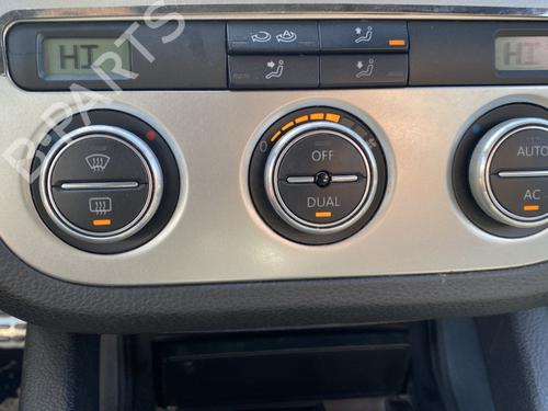 Used Climate control Climate control VW SCIROCCO III (137, 138) 2.0 TDI (140 hp) 33872311 33872311