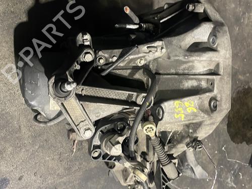 Used Gearbox RENAULT CLIO III (BR0/1, CR0/1) 1.5 dCi (C/BR0G, C/BR1G) (68 hp) 26454023