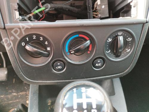 Used Climate control Climate control FORD FIESTA V (JH_, JD_) [2001-2014] 35806344 35806344