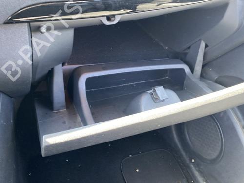 Handskerum Handskerum RENAULT SCÉNIC III (JZ0/1_) 1.5 dCi (110 hp) 33946004 33946004