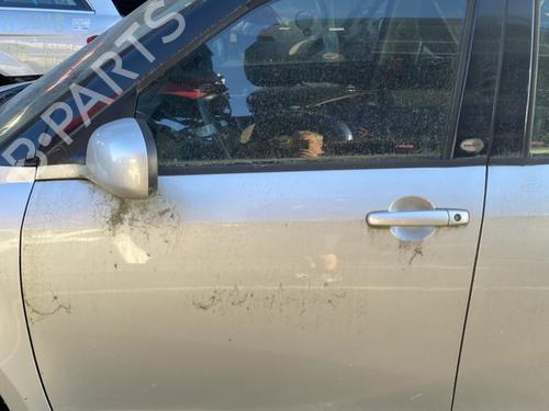 Dør venstre foran SUZUKI SWIFT III (MZ, EZ) 1.3 (RS413, ZC11S) (92 hp) 28004096