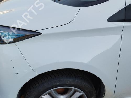 left-front-fenders-renault-zoe-bfm_-2012-37751213 main image