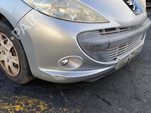 Used Right front fog light PEUGEOT 206+ (2L_, 2M_) 1.4 i (73 hp) 30818664