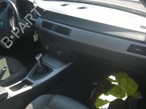 Grille BMW 3 (E90) 318 d | BP25689851C40 