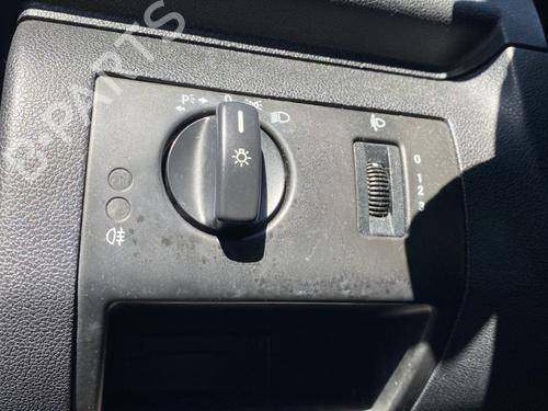 Used Headlight switch Headlight switch MERCEDES-BENZ A-CLASS (W169) A 180 CDI (169.007, 169.307) (109 hp) 34044084 34044084