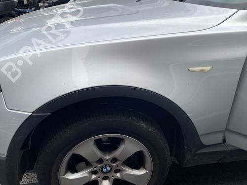 Forskærm venstre BMW X3 (E83) xDrive 20 d (177 hp) 30516345