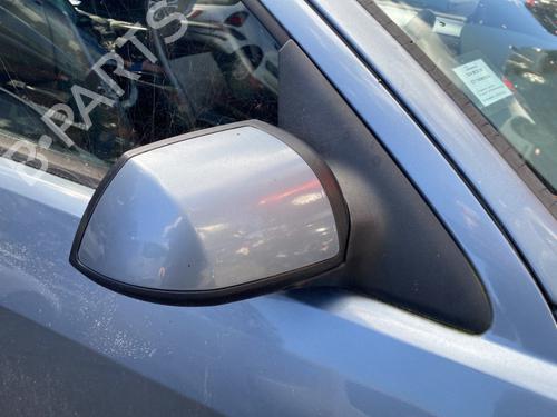 Used Right mirror FORD MONDEO III Turnier (BWY) 2.0 16V TDDi / TDCi (115 hp) 25681321
