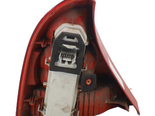Høyre baklys Høyre baklys RENAULT CLIO II (BB_, CB_) 1.5 dCi (B/CB07) (65 hp) 31722435 31722435