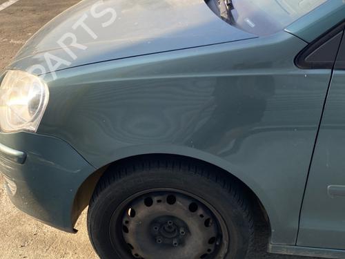 Used Left front fenders VW POLO (9N_, 9A_) 1.4 TDI (70 hp) 28102453