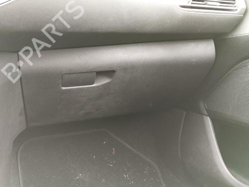 Used Glove box Glove box 38473056 38473056